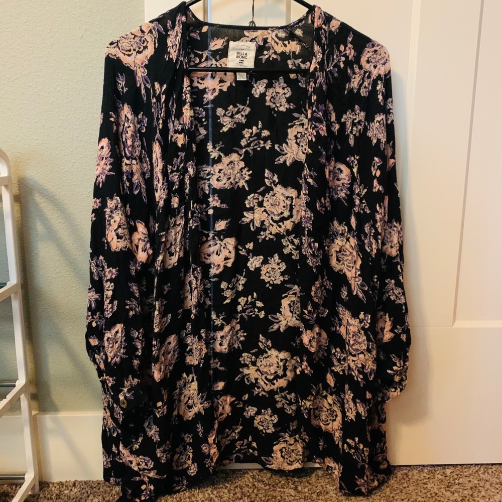 Small/Medium Floral Billabong Cardigan